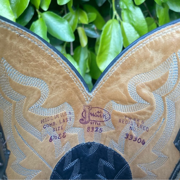 Vintage Leather Cowboy Western Boots - Picture 10 of 15